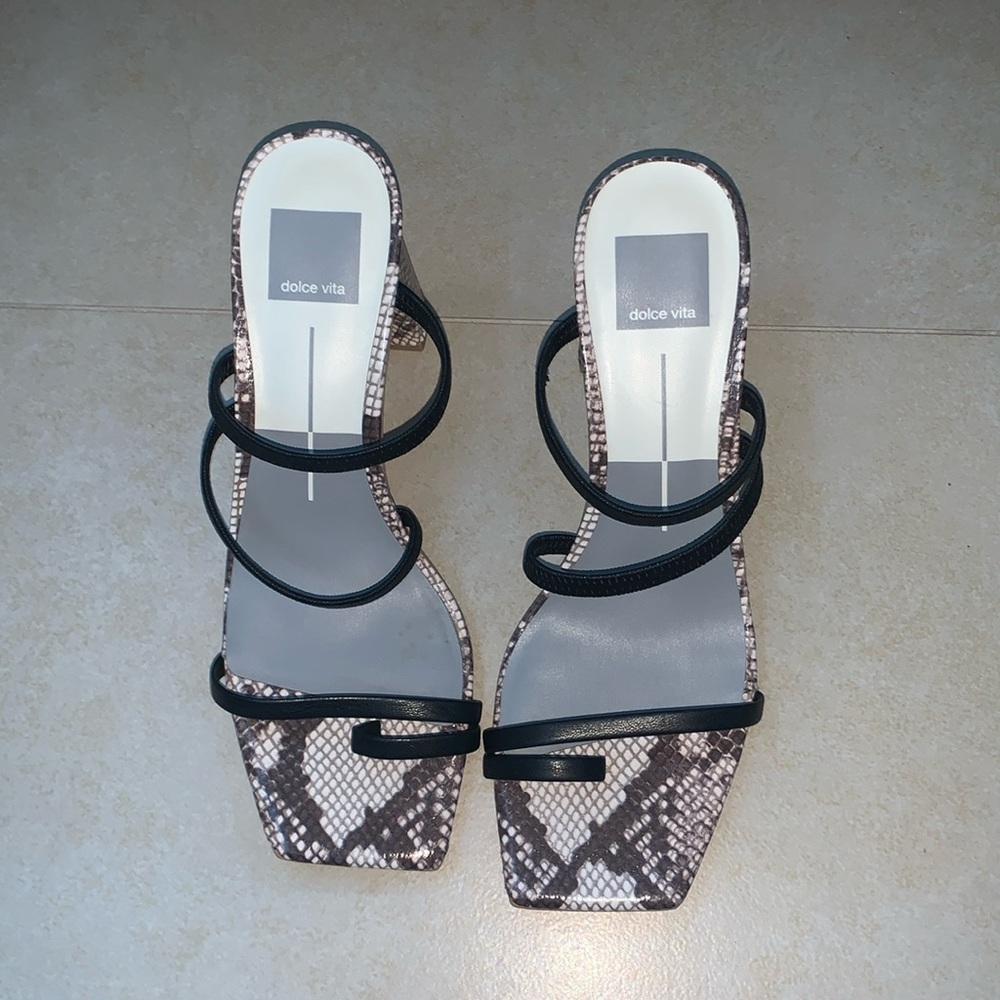 Worn Once Dolce Vita Prisma Sandal Heel